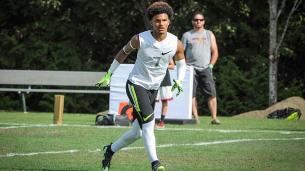 brandon-burton-commits-ucla.jpg